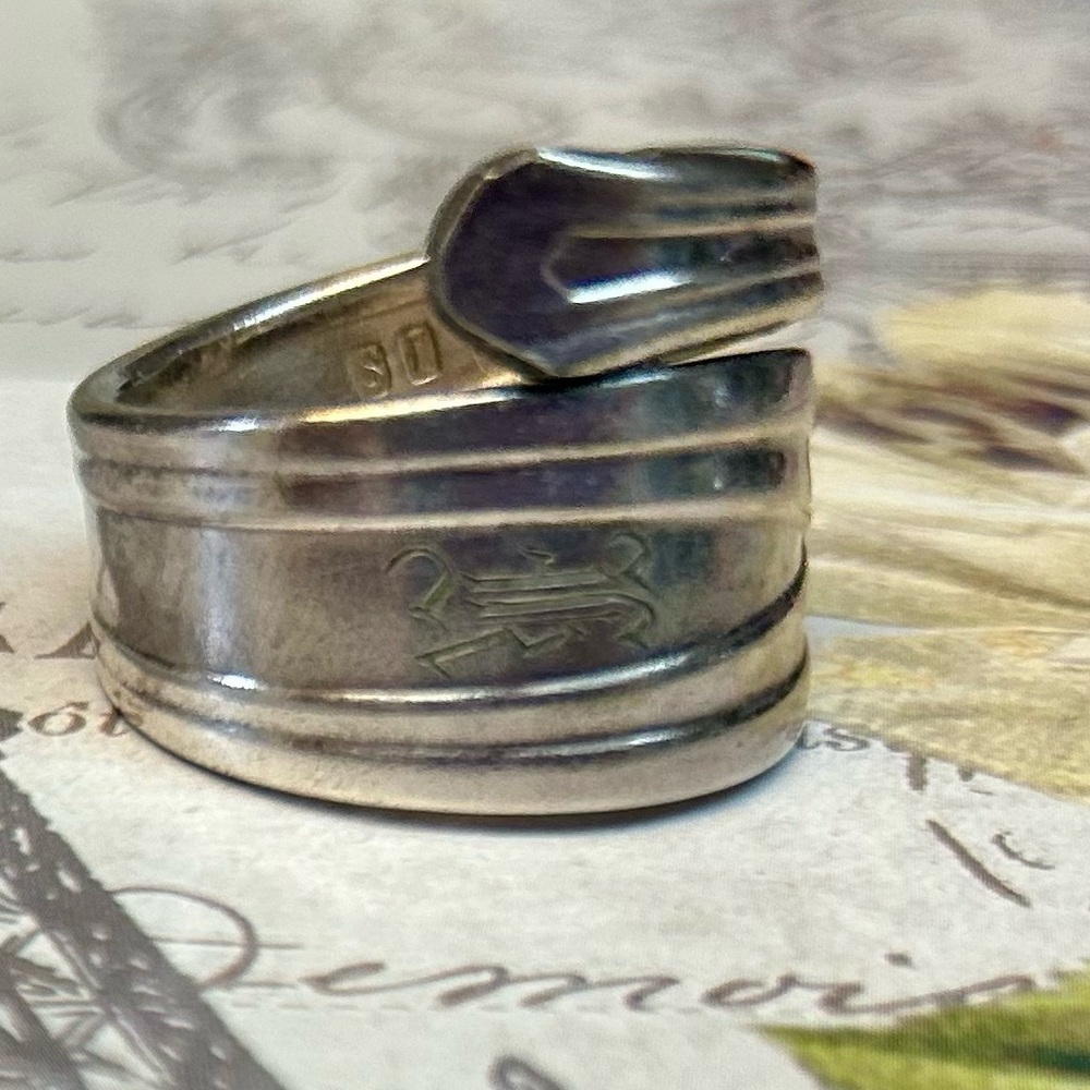 Antique Silverplate Spoon Handle Ring Engraved “k”